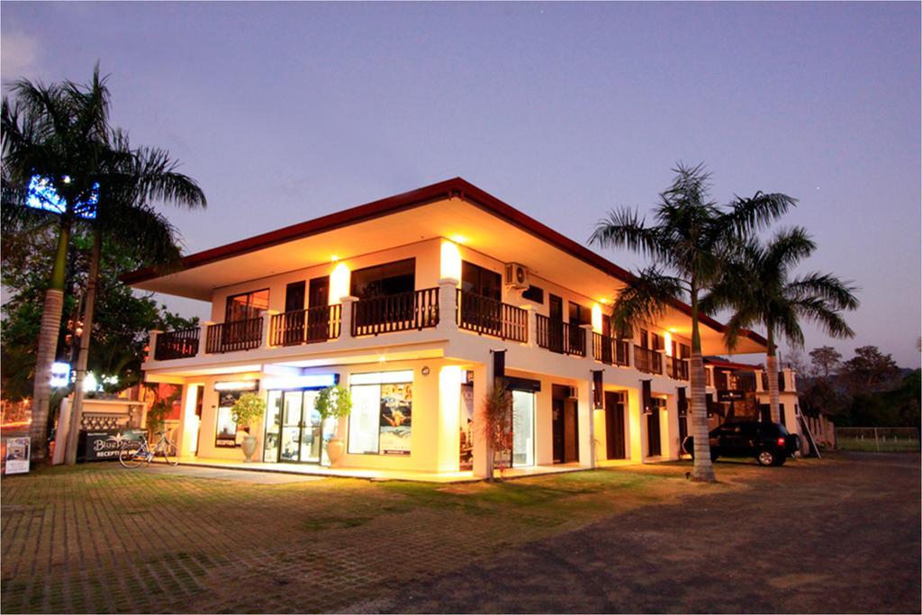 Blue Palm Hotel Хако Экстерьер фото